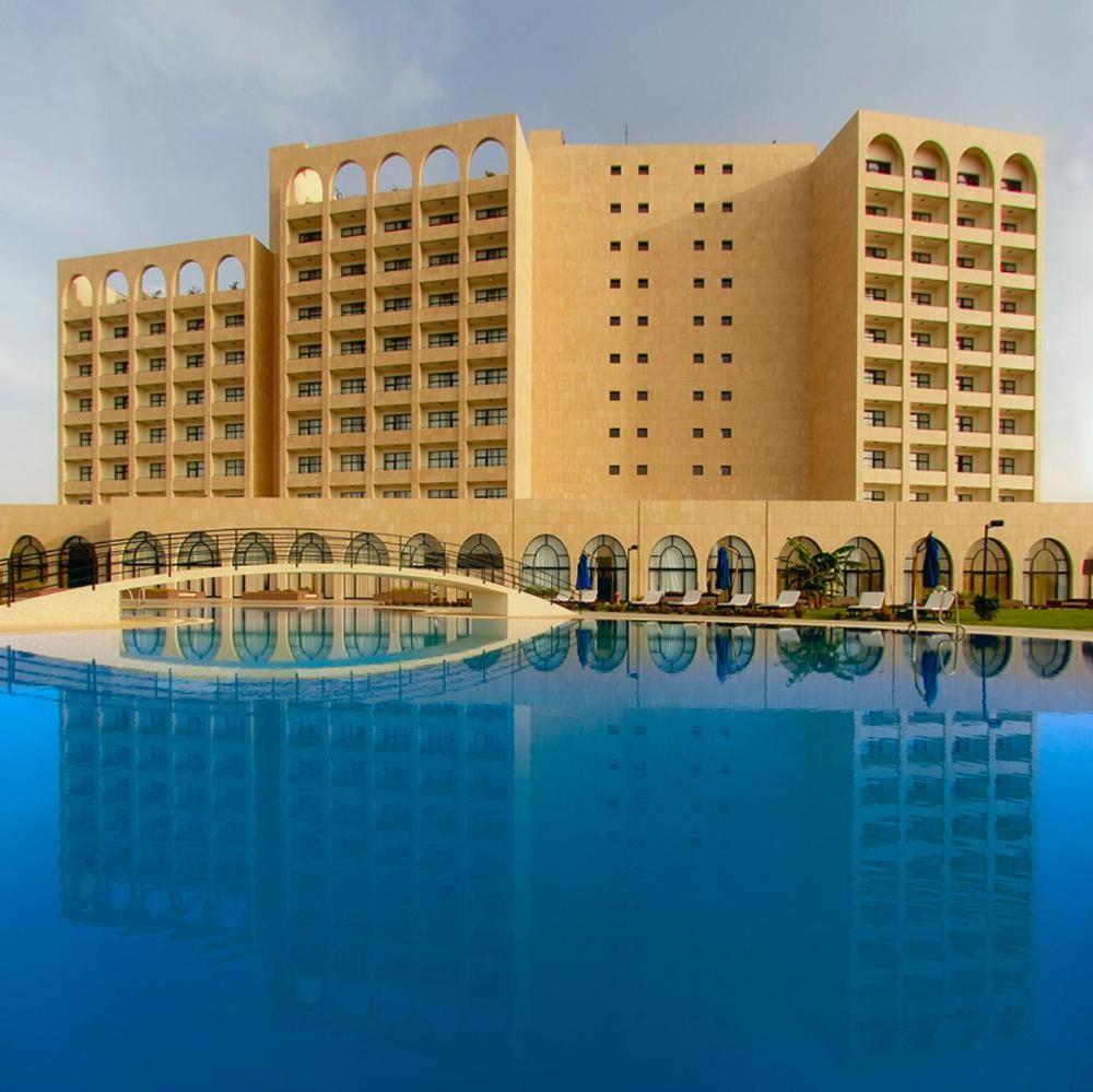L'Amitie Hotel Нджамена Екстер'єр фото
